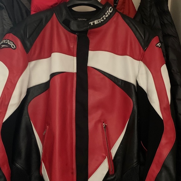 Bikers jacket - Picture 1 of 2